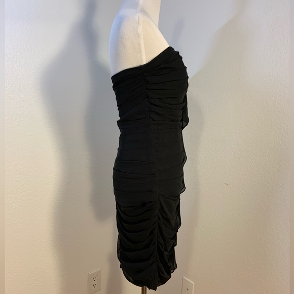 NWOT Guess Strapless Little Black Dress - Size 6 - Picture 4 of 6